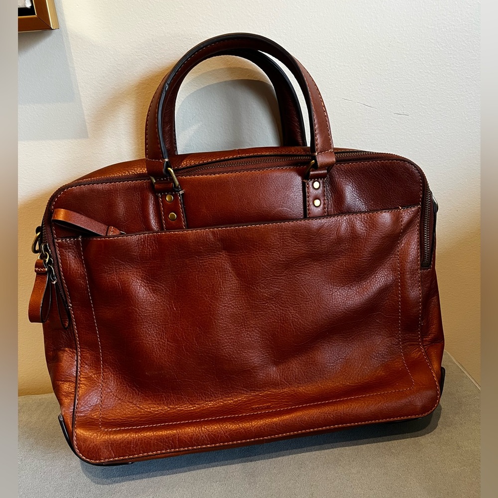 Leather Fossil briefcase